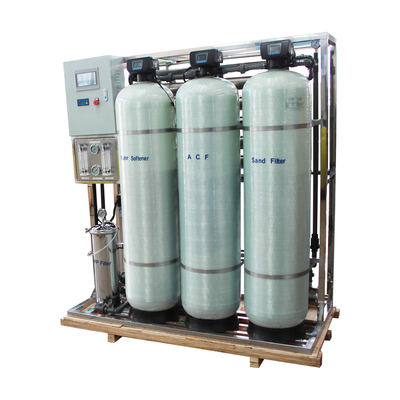 স্বয়ংক্রিয় 1500L/Hr RO জল বিশুদ্ধকরণ সিস্টেম পানীয় জলের জন্য ক্লোরিন অপসারণ করে