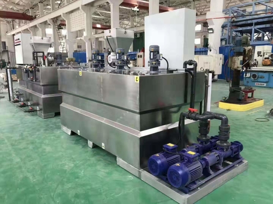 স্লাজ ডিওয়াটারিং মেশিনের জন্য 5000L/H অটো কেমিক্যাল ড্রাই পাউডার ডোজিং ডিভাইস
