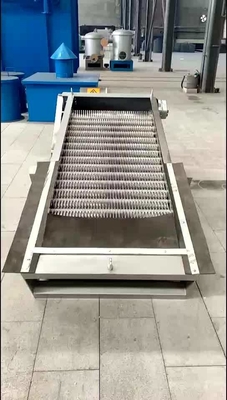 1000-5000mm গ্রিড সহ স্বয়ংক্রিয় সলিড লিকুইড সেপারেশন রোটারি বার স্ক্রীন